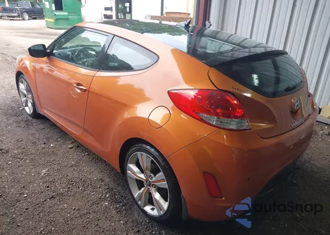 2013 Hyundai Veloster Base W/Black из США, поврежденный, VIN KMHTC6AD8DU122639